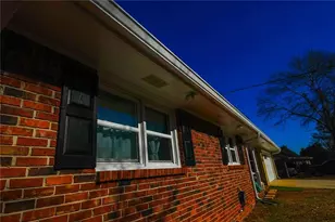 2671 Kings Circle, Lawrenceville, GA 30044 - Photo 11