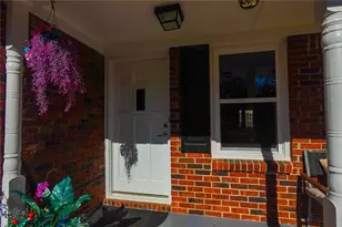 2671 Kings Circle, Lawrenceville, GA 30044 - Photo 7