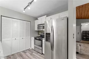 810 Bonnie Glen Dr SE, Marietta, GA 30067 - Photo 17