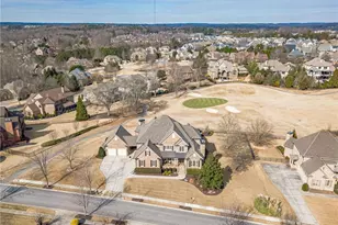 2262 Crimson King Dr, Braselton, GA 30517 - Photo 5