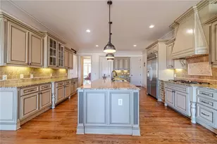 2262 Crimson King Dr, Braselton, GA 30517 - Photo 9