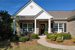 848 Crossroads Ct, Social Circle, GA 30025 - Photo 3