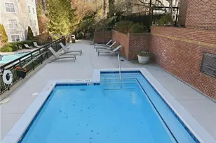 4252 River Green Dr NW, Atlanta, GA 30327 - Photo 37