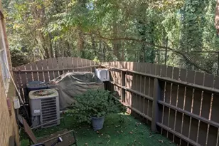 6980 Roswell Rd, Atlanta, GA 30328 - Photo 13