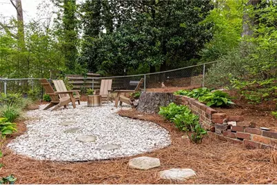 1295 Lindenwood Lane NE, Brookhaven, GA 30319 - Photo 27