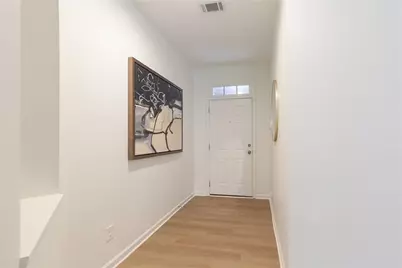 1571 Trailview Way NE, Atlanta, GA 30329 - Photo 3