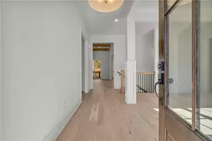 7054 Hammock Trail, Gainesville, GA 30506 - Photo 3