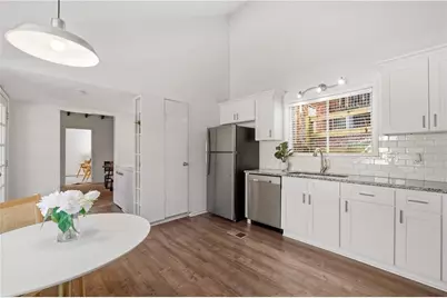 1112 Franklin Circle NE, Atlanta, GA 30324 - Photo 15