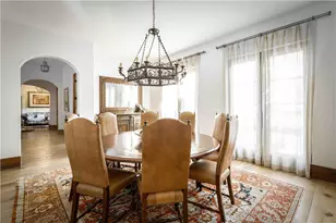 3118 W Roxboro Rd NE, Atlanta, GA 30324 - Photo 33