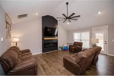 15 Magnolia Creek Drive, Commerce, GA 30529 - Photo 11