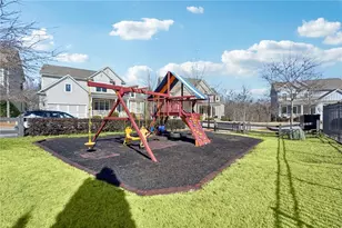 3843 Suwanee Green Pkwy, Suwanee, GA 30024 - Photo 29