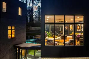 345 Pinecrest Rd NE, Atlanta, GA 30342 - Photo 5