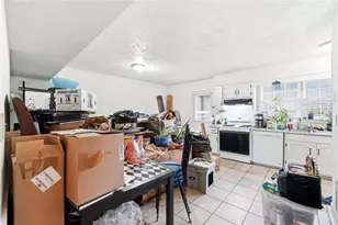 2129 Golfview Dr SE, Conyers, GA 30013 - Photo 9