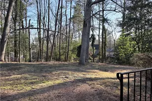 1863 Mt Vernon Rd, Dunwoody, GA 30338 - Photo 23