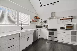 1690 Ware Ave, East Point, GA 30344 - Photo 11