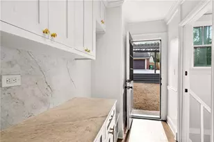 1109 E Rock Springs Rd NE, Atlanta, GA 30306 - Photo 19