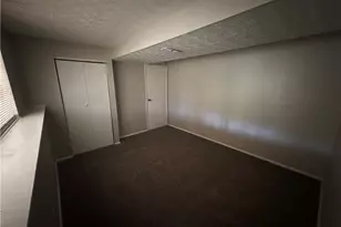 1882 Corduroy Ct, Lithonia, GA 30058 - Photo 9