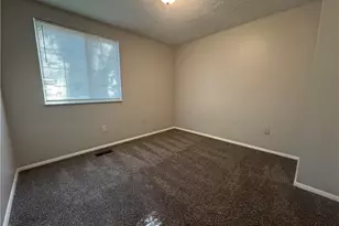 1882 Corduroy Ct, Lithonia, GA 30058 - Photo 5