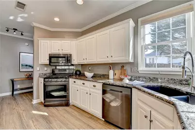 4910 Wimborne Court, Suwanee, GA 30024 - Photo 13