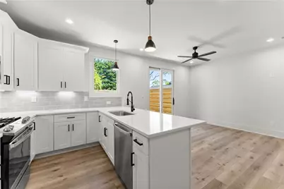 380 Forrest Avenue, Gainesville, GA 30501 - Photo 11