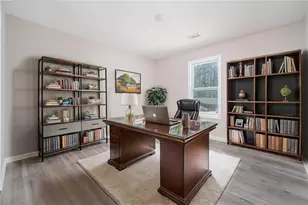 665 S Eugenia Pl NW, Atlanta, GA 30318 - Photo 81