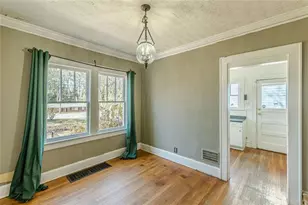 2852 Kimmeridge Dr, East Point, GA 30344 - Photo 11