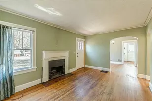 2852 Kimmeridge Dr, East Point, GA 30344 - Photo 9