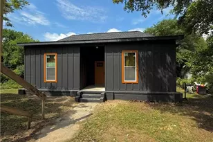 808 Center St, Macon, GA 31217 - Photo 1