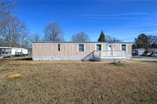 42 Tency Ln, Rome, GA 30161 - Photo 1