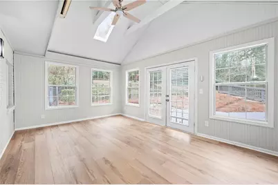 4947 Castlewood Drive SW, Lilburn, GA 30047 - Photo 21