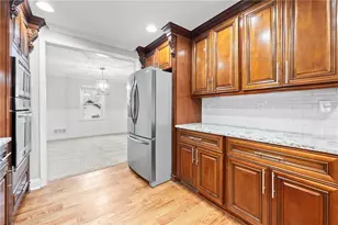 4947 Castlewood Dr SW, Lilburn, GA 30047 - Photo 15