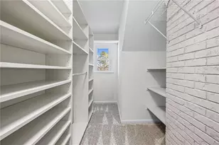 4947 Castlewood Dr SW, Lilburn, GA 30047 - Photo 35