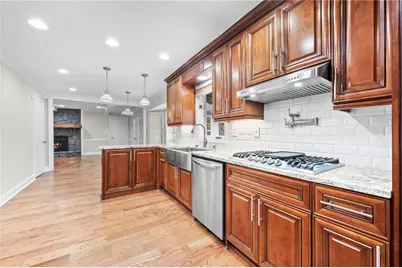 4947 Castlewood Drive SW, Lilburn, GA 30047 - Photo 13