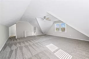 4947 Castlewood Dr SW, Lilburn, GA 30047 - Photo 33