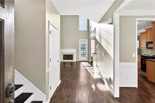 5731 Vinings Retreat Way SW, Mableton, GA 30126 - Photo 9