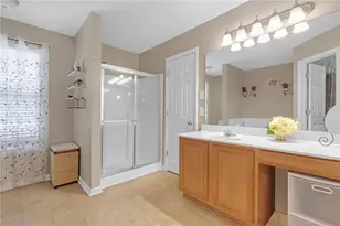 642 Lakes Cir, Lithonia, GA 30058 - Photo 19