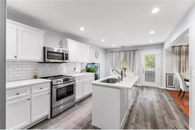 1426 Wyntercreek Drive, Hoschton, GA 30548 - Photo 7