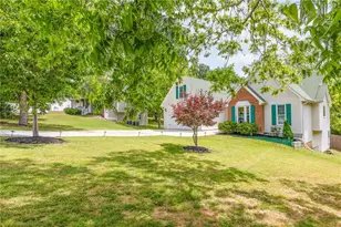 1426 Wyntercreek Dr, Hoschton, GA 30548 - Photo 41