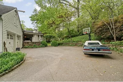 221 Robin Hood Road NE, Atlanta, GA 30309 - Photo 51