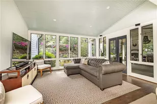 221 Robin Hood Rd NE, Atlanta, GA 30309 - Photo 17