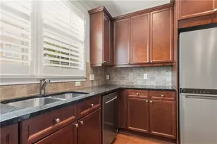 521 Perimeter Walk, Atlanta, GA 30338 - Photo 9