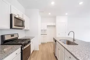 5740 Thornton Dr, Cumming, GA 30028 - Photo 5