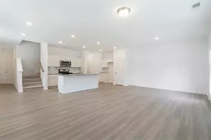 5740 Thornton Dr, Cumming, GA 30028 - Photo 15