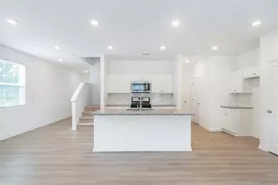 5740 Thornton Dr, Cumming, GA 30028 - Photo 3