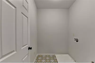 5525 Summer Creek Court, Sugar Hill, GA 30518 - Photo 33