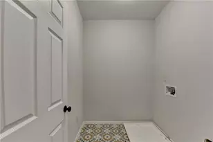 5525 Summer Creek Ct, Sugar Hill, GA 30518 - Photo 33