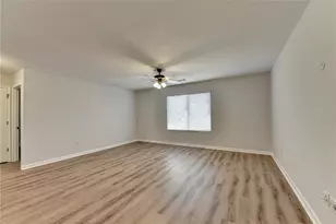 5525 Summer Creek Ct, Sugar Hill, GA 30518 - Photo 35