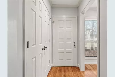 309 Comeragh SE, Smyrna, GA 30080 - Photo 5