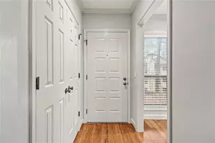 309 Comeragh SE, Smyrna, GA 30080 - Photo 5