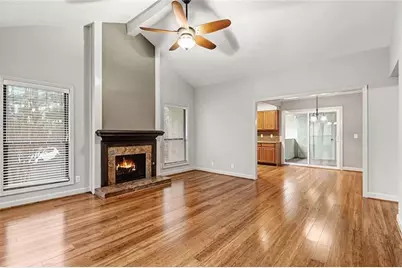 309 Comeragh SE, Smyrna, GA 30080 - Photo 3